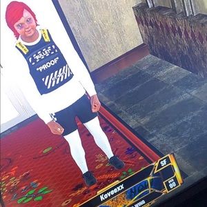 Elite1 rebounding wing with costume outfits